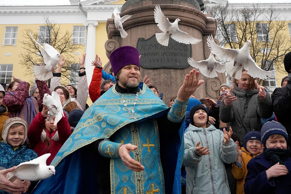 igor-the-priest_easter-2025